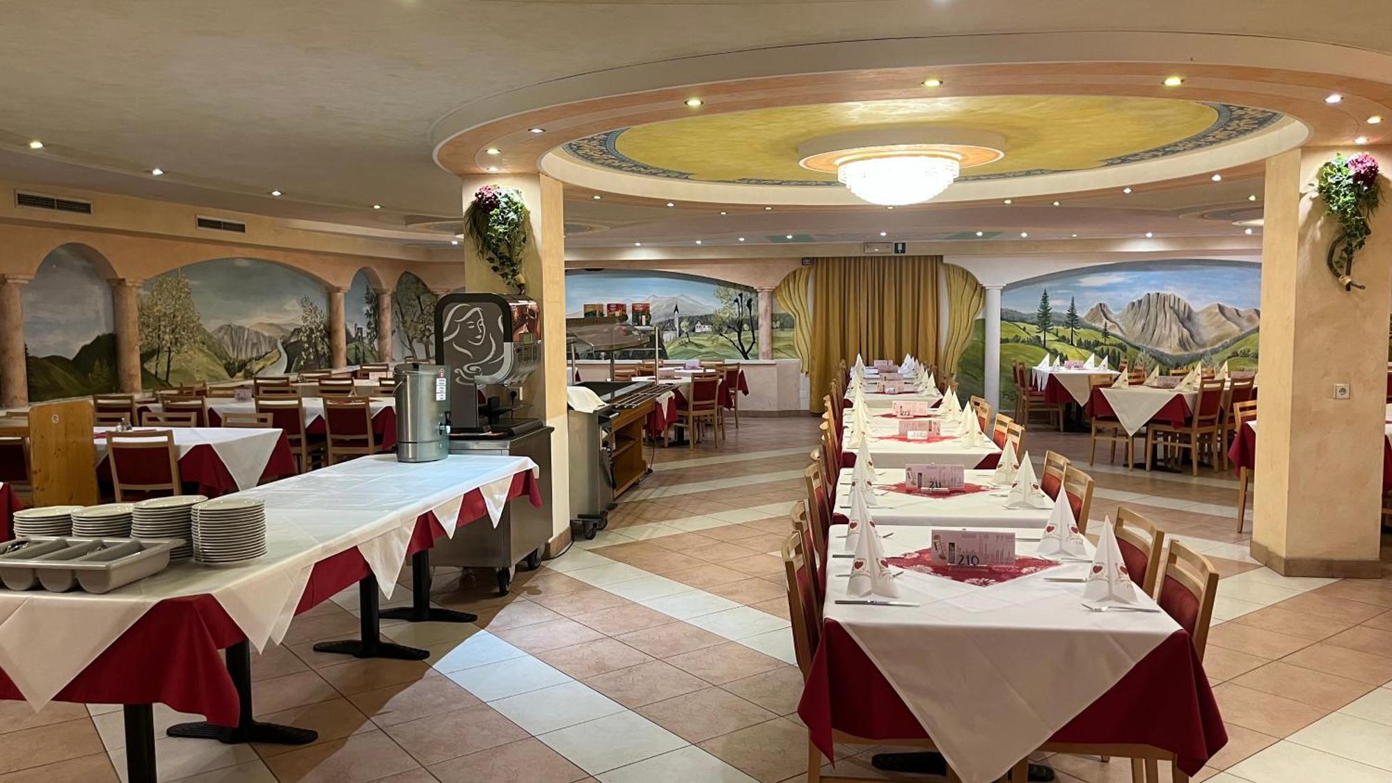 Hotel Saxl Campo di Trens Exteriör bild